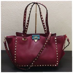 VALENTINO GARAVANI ROCKSTUD TOTE BORDEAUX (NWT)
